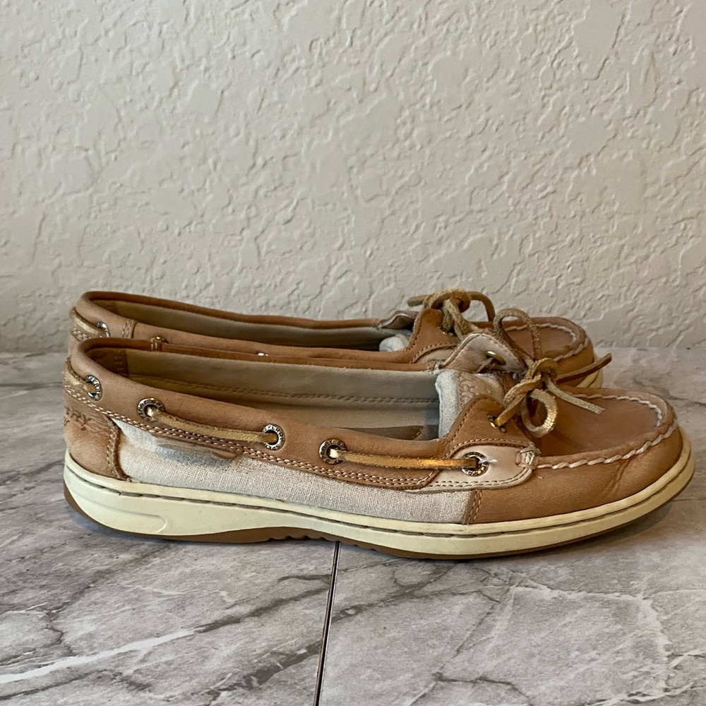 🆕 sperry boat shoes